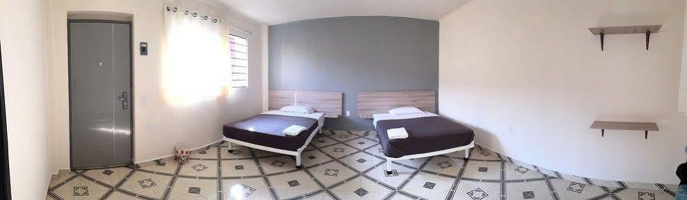 Oyo Hostel Oasis Centro Cerca Del Hospital Issste Hospital Jose Ma Morelos Mexikóváros Kültér fotó