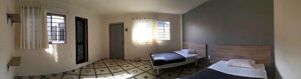 Oyo Hostel Oasis Centro Cerca Del Hospital Issste Hospital Jose Ma Morelos Mexikóváros Kültér fotó