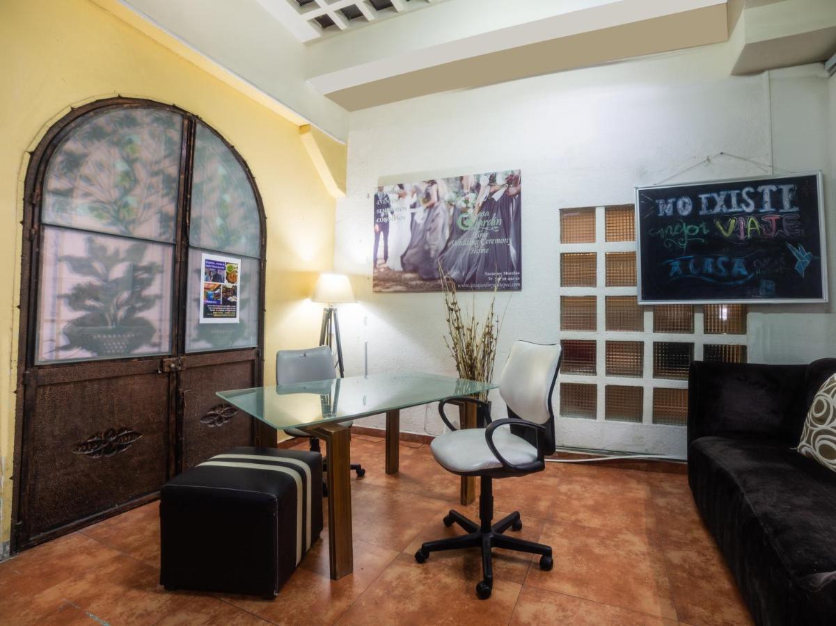 Oyo Hostel Oasis Centro Cerca Del Hospital Issste Hospital Jose Ma Morelos Mexikóváros Kültér fotó