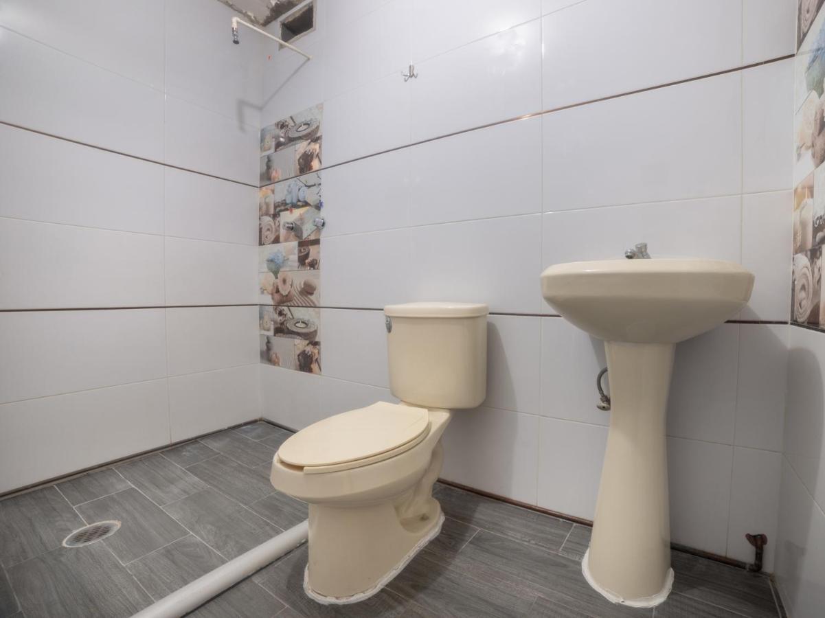 Oyo Hostel Oasis Centro Cerca Del Hospital Issste Hospital Jose Ma Morelos Mexikóváros Kültér fotó