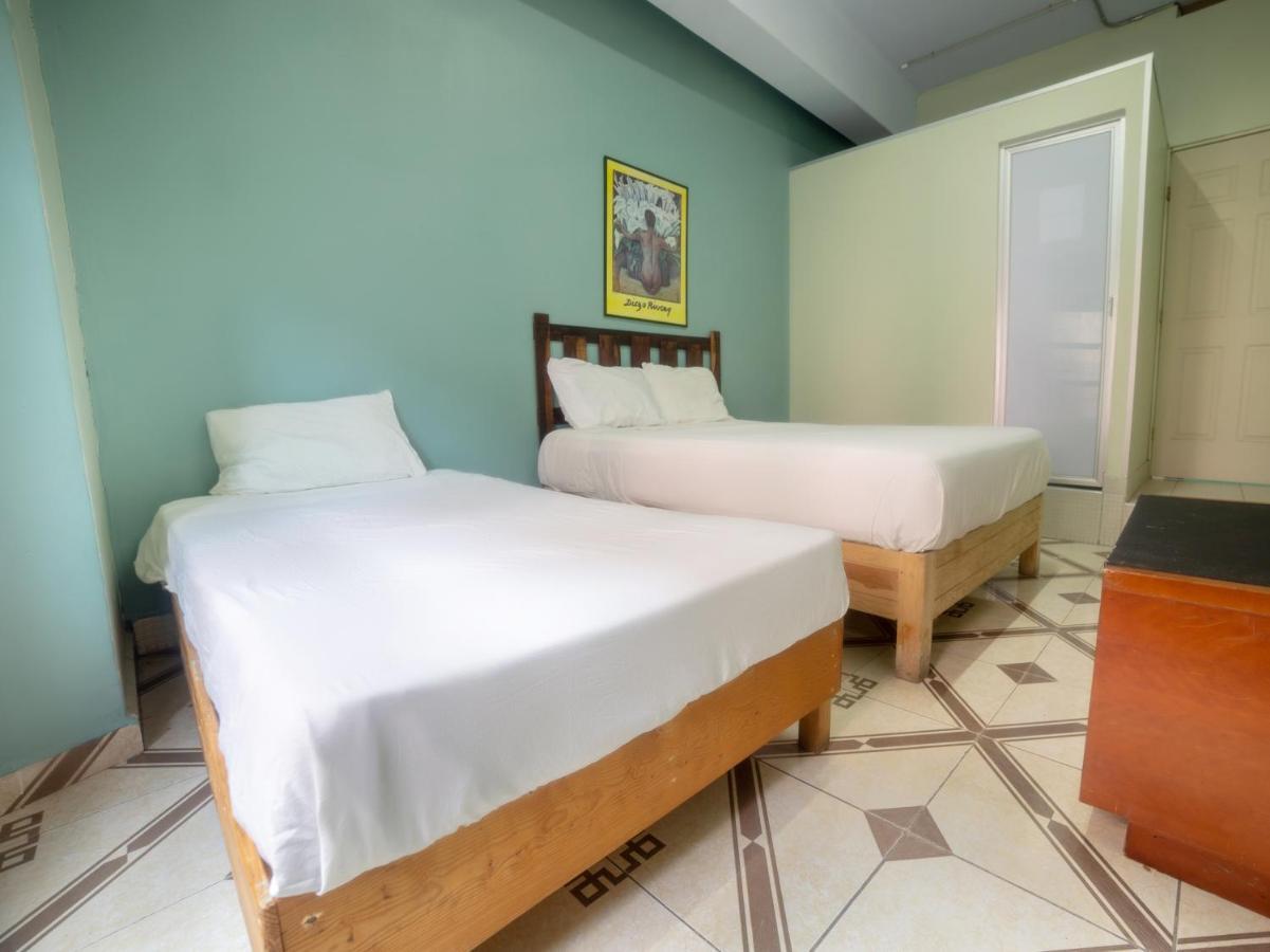 Oyo Hostel Oasis Centro Cerca Del Hospital Issste Hospital Jose Ma Morelos Mexikóváros Kültér fotó